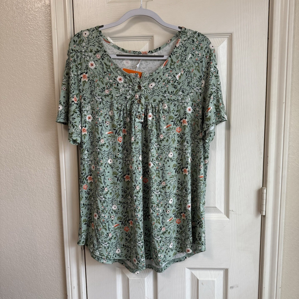 2X Aodema NWT Pretty Green Floral Babydoll Style Top Short Sleeve Stretchy